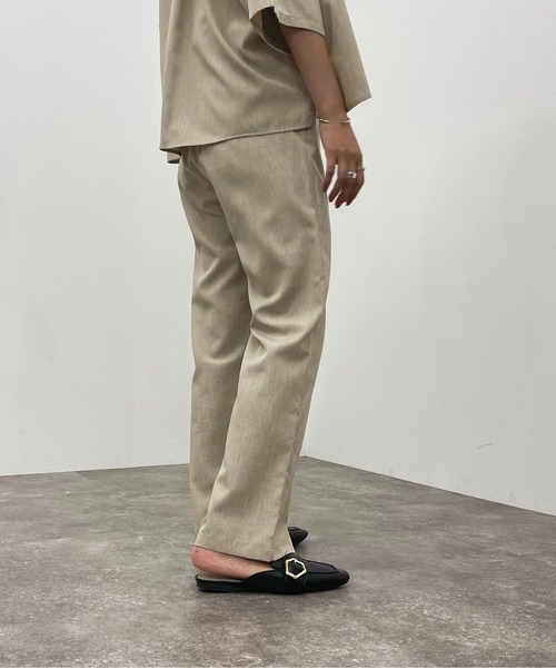 apres jour mignon（アプレジュールミニョン）の「ストレートパンツ【SETUP可能】【ZOZOTOWN限定アイテム】（その他パンツ・レディース・カーキ/ブラック/ベージュ・X-LARGE/SMALL/MEDIUM）」の7枚目の写真