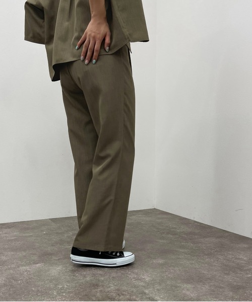 apres jour mignon（アプレジュールミニョン）の「ストレートパンツ【SETUP可能】【ZOZOTOWN限定アイテム】（その他パンツ・レディース・カーキ/ブラック/ベージュ・X-LARGE/SMALL/MEDIUM）」の15枚目の写真