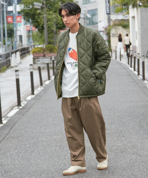 HINSON（ヒンソン）の「【HINSON/ヒンソン】別注ヘチマキルトノーカラージップブルゾン（ミリタリージャケット・メンズ・ブラック/グリーン・MEDIUM/LARGE）」の13枚目の写真