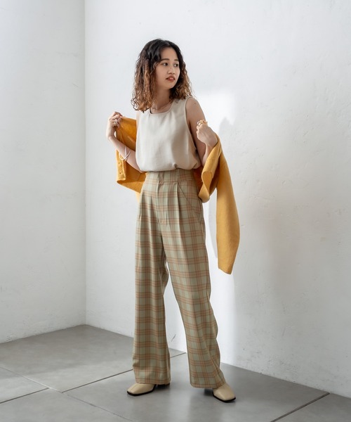 mystic（ミスティック）の「チェックタックパンツ（その他パンツ・レディース・ベージュ/グリーン/キャメル・1/2）」の4枚目の写真