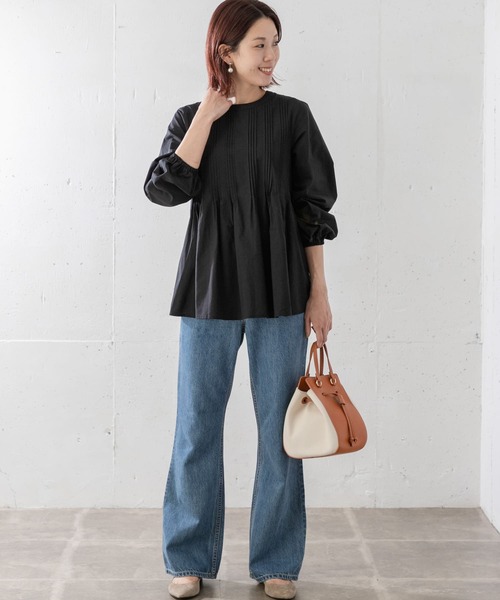 URBAN RESEARCH Sonny Label（アーバンリサーチサニーレーベル）の「ピンタックフレアブラウス（シャツ/ブラウス・レディース・オフホワイト/ブルー系その他/ブラック・FREE）」の5枚目の写真