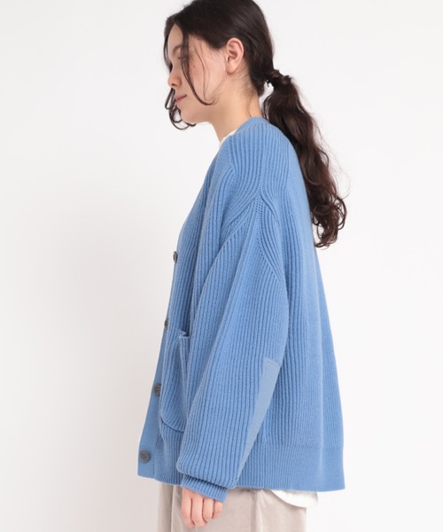 RNA-N（アールエヌエーエヌ）の「K2550 コットン畦ミリタリーカーディガン（カーディガン/ボレロ・レディース・カーキブラウン/サックスブルー/オフホワイト・MEDIUM）」の14枚目の写真