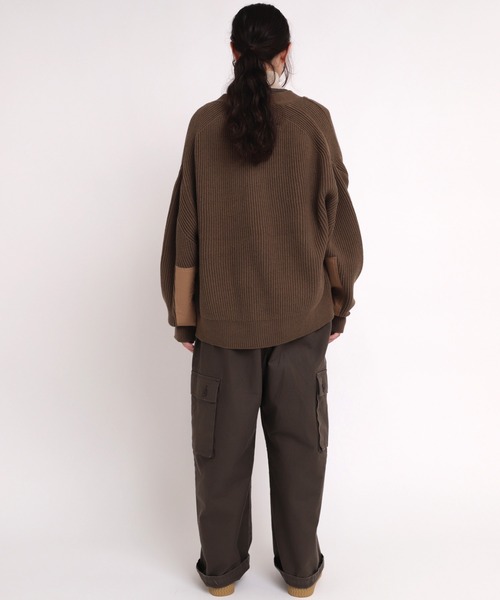RNA-N（アールエヌエーエヌ）の「K2550 コットン畦ミリタリーカーディガン（カーディガン/ボレロ・レディース・カーキブラウン/サックスブルー/オフホワイト・MEDIUM）」の5枚目の写真