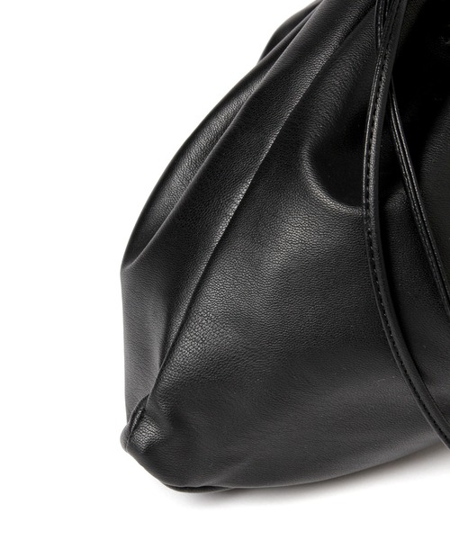 LEPSIM（レプシィム）の「ワイド巾着ショルダーバッグ　255491（ショルダーバッグ・レディース・ベージュ/イエロー/ブラック・ONE SIZE）」の21枚目の写真