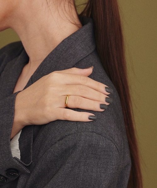 CENE（セネ）の「【CENE】セネ/ナロースクエアリング（リング・レディース・ゴールド・#11/#13/#9）」の7枚目の写真