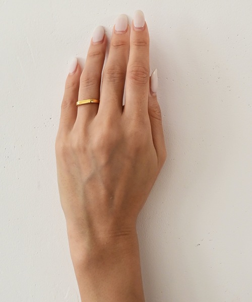 CENE（セネ）の「【CENE】セネ/ナロースクエアリング（リング・レディース・ゴールド・#11/#13/#9）」の3枚目の写真