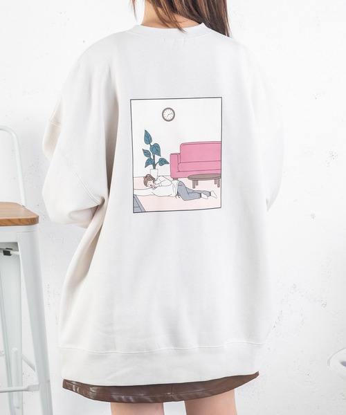 PairPair（ペアペア）の「カップル絵合わせプリントスウェット(ユニセックス)（スウェット・レディース・ブラウン/アイボリー/ホワイト系その他/ブラウン系その他/ブルー系その他/グレイッシュブルー・FREE）」の2枚目の写真