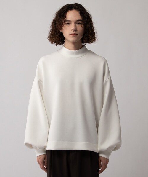 tk.TAKEO KIKUCHI（ティーケータケオキクチ）の「◆ボリュームスリーブカットソー（ユニセックスアイテム）（Tシャツ/カットソー・メンズ・ブラック/ダークグリーン/ベージュ/オフホワイト・88/66）」の6枚目の写真