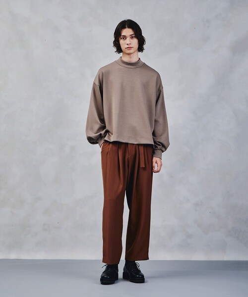 tk.TAKEO KIKUCHI（ティーケータケオキクチ）の「◆ボリュームスリーブカットソー（ユニセックスアイテム）（Tシャツ/カットソー・メンズ・ブラック/ダークグリーン/ベージュ/オフホワイト・88/66）」の16枚目の写真