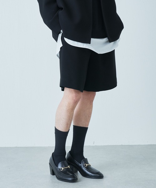 Lui's(ルイス)の「【オリジナルファブリック4×4セットアップシリーズ】 ワイドショーツ(スラックス・メンズ・ブラック/グリーン・SMALL/MEDIUM)」の9枚目の写真