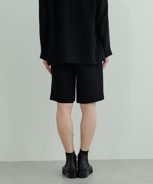 Lui's(ルイス)の「【オリジナルファブリック4×4セットアップシリーズ】 ワイドショーツ(スラックス・メンズ・ブラック/グリーン・SMALL/MEDIUM)」の12枚目の写真