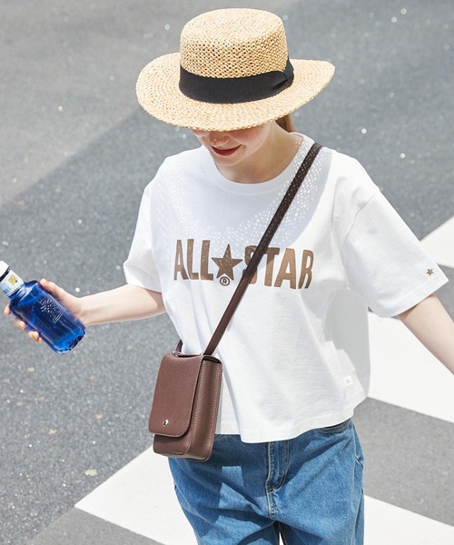 CONVERSE（コンバース）の「【CONVERSE/コンバース 別注カラー】 中根ゆたか ALL STARロゴプリントTシャツ/ZOZOTOWN限定色（Tシャツ/カットソー・レディース・ホワイト/ブラック/サックスブルー/ブルー/オートミール/ホワイト系その他/スミクロ/ホワイト系/ホワイト系1/ホワイト系2・M/L）」の4枚目の写真