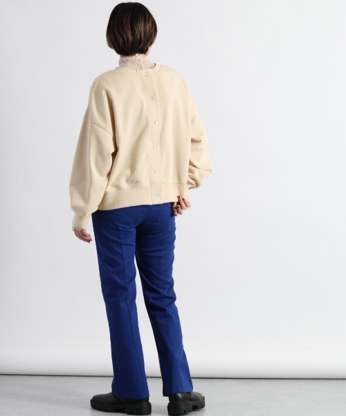 cepo(セポ)の「ロゴスウェットカーデ 2WAY(スウェット・レディース・ベージュ/ネイビー/グレー・M)」の17枚目の写真