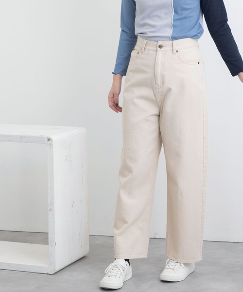 POU DOU DOU（プードゥドゥ）の「ハイウエストボーイフレンドデニムパンツ（デニムパンツ・レディース・ブラック/インディゴブルー/キナリ・3）」の4枚目の写真