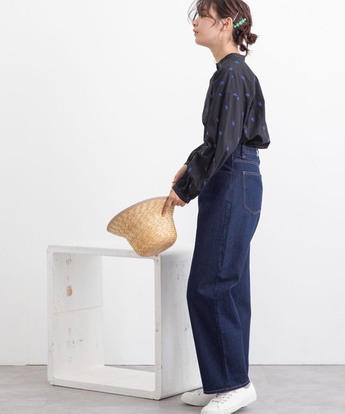 POU DOU DOU（プードゥドゥ）の「ハイウエストボーイフレンドデニムパンツ（デニムパンツ・レディース・ブラック/インディゴブルー/キナリ・3）」の6枚目の写真