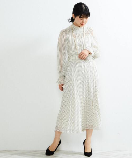 Tiara（ティアラ）の「シアーピンドットシャーリングネックブラウス（シャツ/ブラウス・レディース・アイボリー/ブラック・FREE）」の6枚目の写真