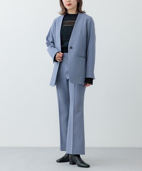 PUBLIC TOKYO（パブリックトウキョウ）の「【セットアップ対応】ブロッキングシアーニット（ニット/セーター・レディース・ネイビー/アイボリー・FREE）」の10枚目の写真