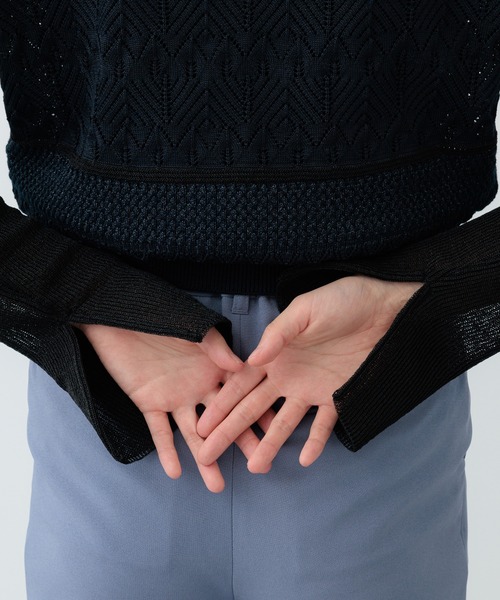 PUBLIC TOKYO（パブリックトウキョウ）の「【セットアップ対応】ブロッキングシアーニット（ニット/セーター・レディース・ネイビー/アイボリー・FREE）」の14枚目の写真