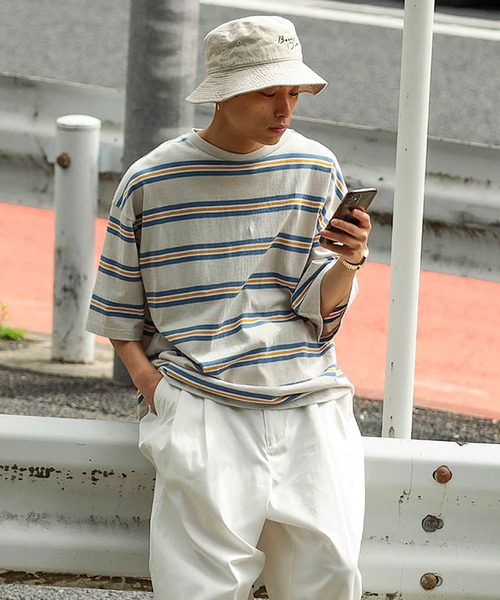 BeAMS DOT（ビームスドット）の「【WEB限定】BeAMS DOT / マルチボーダーTシャツ（Tシャツ/カットソー・メンズ・ブラック/ベージュ・LARGE/MEDIUM）」の2枚目の写真