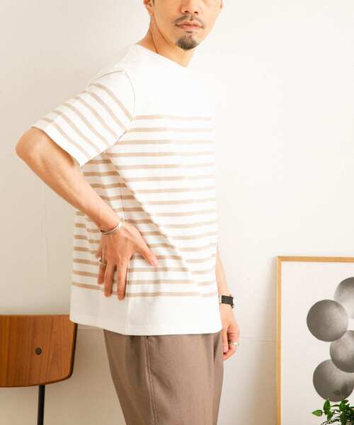 ITEMS URBANRESEARCH（アイテムズ アーバンリサーチ）の「パネルボーダーショートスリーブバスクシャツ（Tシャツ/カットソー・メンズ・ベージュ/ネイビー/ブラック・LARGE/MEDIUM）」の7枚目の写真