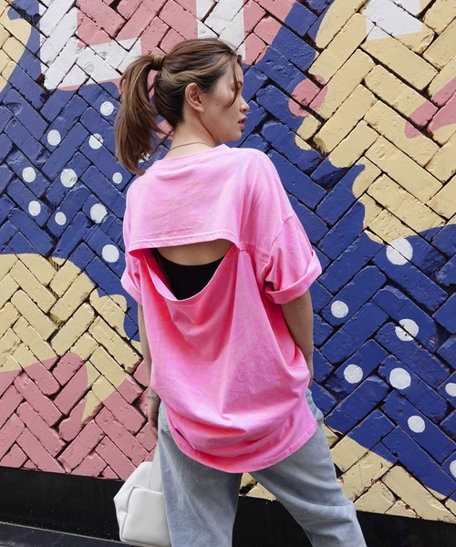 CORNERS(コーナーズ)の「バックオープンTシャツ(Tシャツ/カットソー・レディース・オフホワイト/ブラック/ピンク/グリーン・FREE)」の20枚目の写真