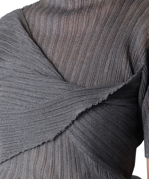 LE CIEL BLEU（ルシェルブルー）の「シアープリーツツイストニット / Sheer Pleats Twisted Knit（ニット/セーター・レディース・チャコールグレー/オフホワイト/オレンジ・36）」の9枚目の写真