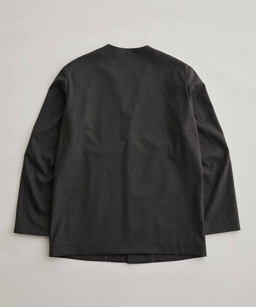 ADAM ET ROPE'（アダムエロペ）の「オーバーサイズ ノーカラー