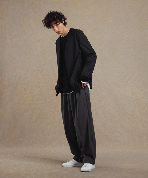 ADAM ET ROPE'（アダムエロペ）の「オーバーサイズ ノーカラー