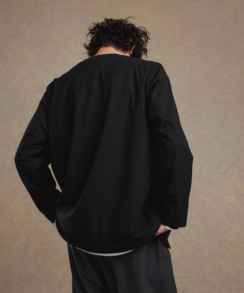 ADAM ET ROPE'（アダムエロペ）の「オーバーサイズ ノーカラー