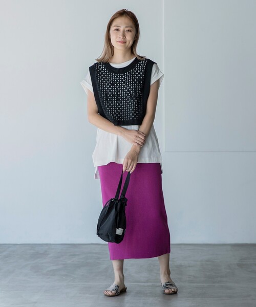 THE SHOP TK （ザ ショップ ティーケー ）の「◆【簡単レイヤード】透かし編みニットベスト（ベスト・レディース・ライトベージュ/キャメル/ブラック・12）」の6枚目の写真