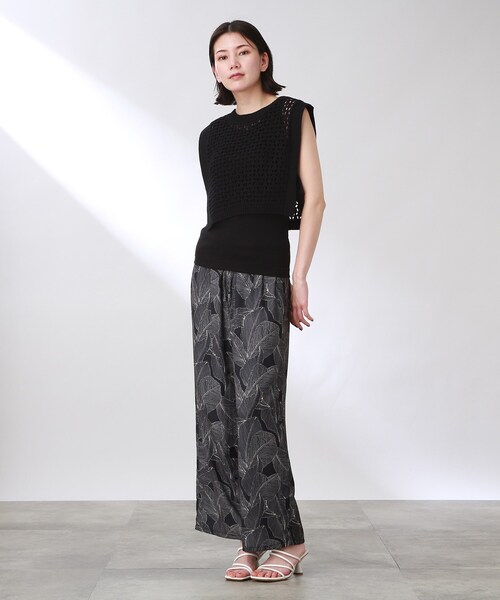 THE SHOP TK （ザ ショップ ティーケー ）の「◆【簡単レイヤード】透かし編みニットベスト（ベスト・レディース・ライトベージュ/キャメル/ブラック・12）」の16枚目の写真