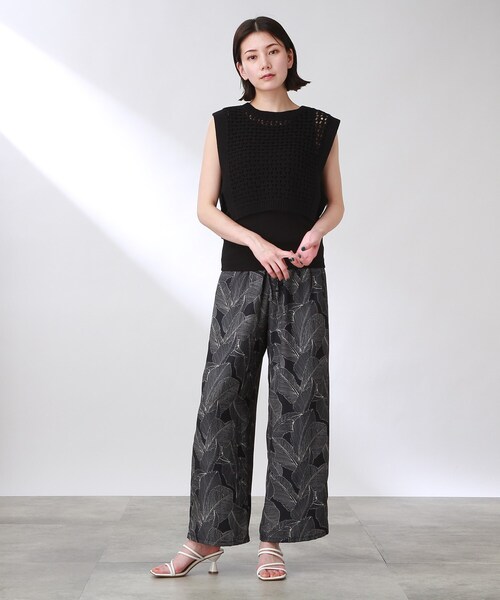 THE SHOP TK （ザ ショップ ティーケー ）の「◆【簡単レイヤード】透かし編みニットベスト（ベスト・レディース・ライトベージュ/キャメル/ブラック・12）」の11枚目の写真