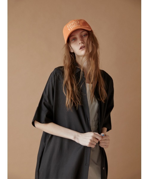 AMAIL(アマイル)の「Linen half long shirt(シャツ/ブラウス・レディース・ホワイト/ブラック・FREE)」の11枚目の写真