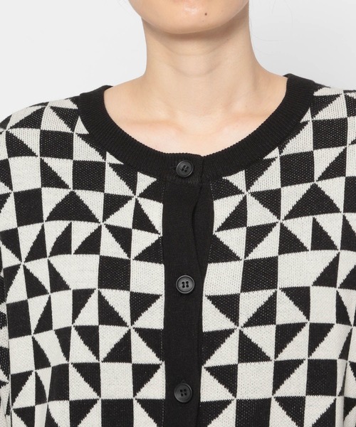 LEPSIM(レプシィム)の「12ゲージ満たされ2WAYニットカーディガン 294931(カーディガン/ボレロ・レディース・モカ/キナリ/グレー/ブラック・FREE/SHORT)」の16枚目の写真