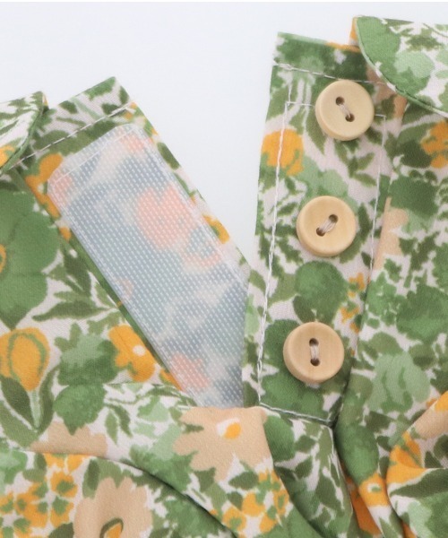 LAURA ASHLEY(ローラアシュレイ)の「LAURA ASHLEY/襟付きワンピース(ペットウェア・レディース・レッド/グリーン・M/2L/L/2M/XS/2XS/S)」の11枚目の写真
