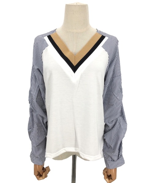 Amulet(アミュレット)の「Vネックドッキングブラウス(シャツ/ブラウス・レディース・ホワイト/ブラック・M/L/XL)」の11枚目の写真
