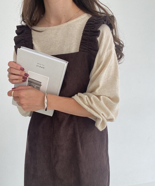 JUNOAH（ジュノア）の「コーデュロイフリルサロペット（サロペット/オーバーオール・レディース・ブラック/ブラウン系その他/グレイッシュベージュ・LARGE/MEDIUM/X-LARGE/SMALL）」の13枚目の写真