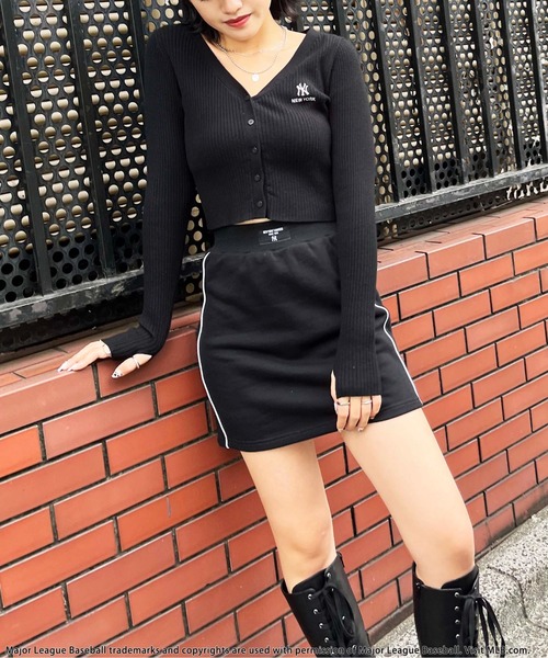 BACK TO THE FIELD(バック トゥー ザ フィールド)の「【MLB】フロントボタンリブニットトップス(ニット/セーター・レディース・ブラック/ピンク/グリーン・FREE)」の10枚目の写真