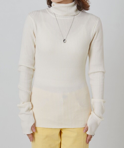 PUBLUX（パブリュクス）の「PUBLUX/パブリュクス リブタートルカラーニット フィンガーホール(指穴)デザイン（ニット/セーター・レディース・ブラック/ナチュラル/ブルーグリーン/グリーン/ブラウン/ピンク/ブルー・ﾌﾘ-）」の17枚目の写真