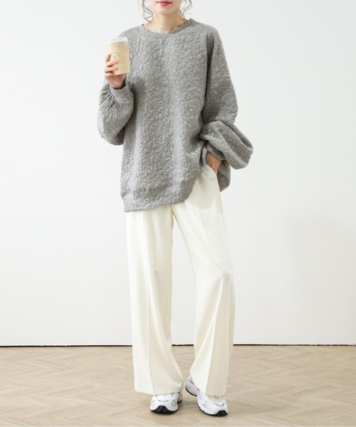 AMELY（エミリー）の「キルトボリュームトップス（Tシャツ/カットソー・レディース・ホワイト/ブラック/グレー・フリー）」の13枚目の写真