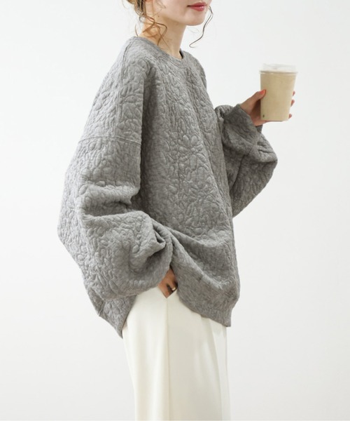 AMELY（エミリー）の「キルトボリュームトップス（Tシャツ/カットソー・レディース・ホワイト/ブラック/グレー・フリー）」の14枚目の写真