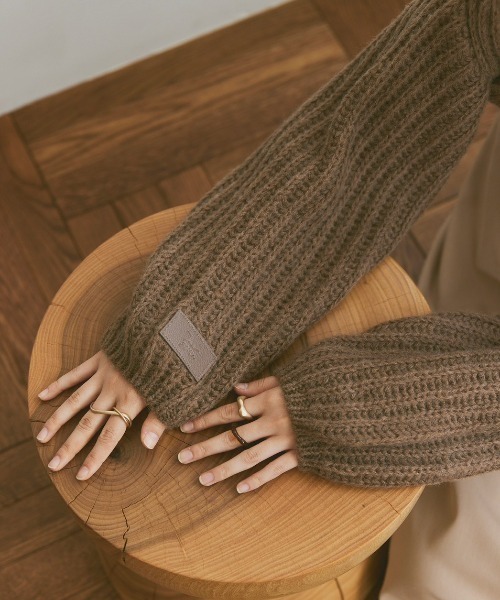 moi tytto（モイテュット）の「スリーブレザーパッチざっくりニット（ニット/セーター・レディース・ナチュラル/グリーン/ブラウン・FREE）」の10枚目の写真