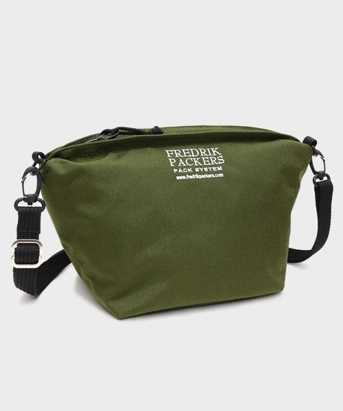 FREDRIK PACKERS(フレドリックパッカーズ)の「【FREDRIK PACKERS】FAM SHOULDER M ミニショルダーサコッシュ(ショルダーバッグ・レディース・ブラック/オリーブ/レオパード/ベージュ・FREE)」の19枚目の写真