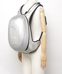 DIESEL（ディーゼル）の「メンズ メタリックフェイクレザー