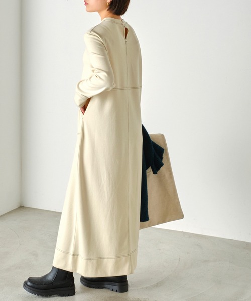 forksy.(フォルクシー)の「【forksy.】起毛カットリブステッチ配色ロングワンピース(ワンピース・レディース・アイボリー/ブラック/ネイビー・FREE)」の7枚目の写真