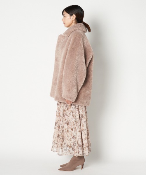 まきのもの⭐︎ ETRO ⭐︎新古⭐︎ 寒空にペイズリー　暖色グレープ　ミモレ HELIOPOLE（エリオポール）の「ECO FUR CHESTER DOLMAN COAT（その他