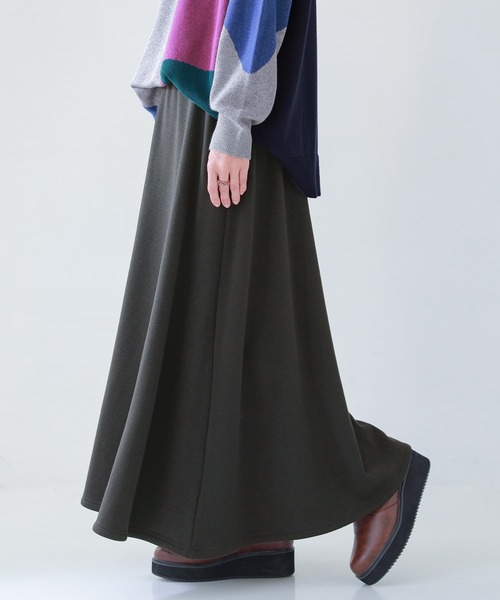 osharewalker（オシャレウォーカー）の「【廃盤】『裏シャギーフレアロングスカート』（スカート・レディース・キャメル/ブラック・2/1）」の2枚目の写真