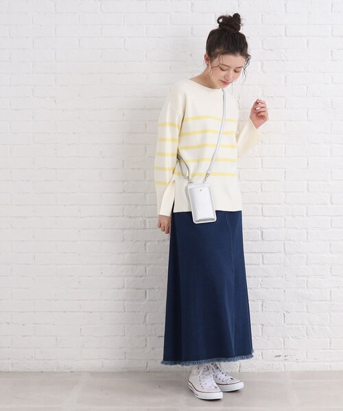 SHOO・LA・RUE（シューラルー）の「◆ファスナーポケット付きスマホショルダー（ショルダーバッグ・レディース・ライトグリーン/ブラック/アイボリー/シルバー/イエロー/グレー・00）」の11枚目の写真