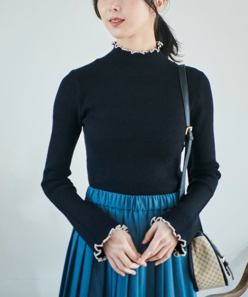 FREE'S MART(フリーズマート)の「配色メローリブハイネックニット(ニット/セーター・レディース・ブラック/ブルー/ピンク/ホワイト・FREE)」の17枚目の写真