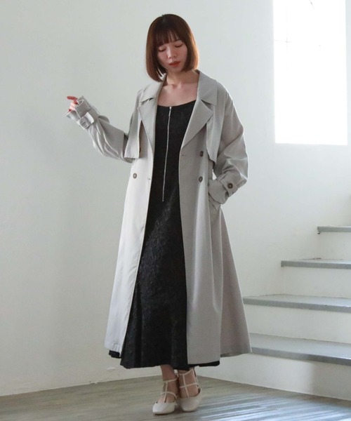 archives（アルシーヴ）の「ダブルフラップトレンチコート（トレンチコート・レディース・グレー/ミント/グレイッシュベージュ/ベージュ/アイボリー・MEDIUM）」の5枚目の写真